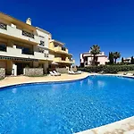 Albufeira Valley 2 With Pool By Homing * Albufeira
