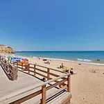 Albufeira Valley 2 With Pool By Homing דירה אלבופיירה