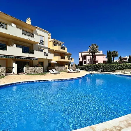 Albufeira Valley 2 With Pool By Homing * Albufeira