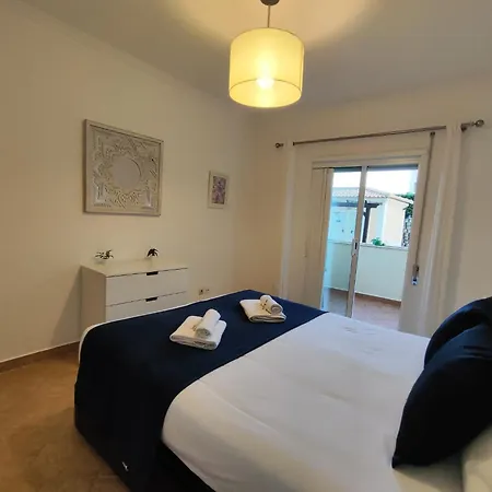 Albufeira Valley 2 With Pool By Homing