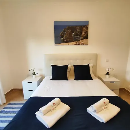 Albufeira Valley 2 With Pool By Homing * אלבופיירה