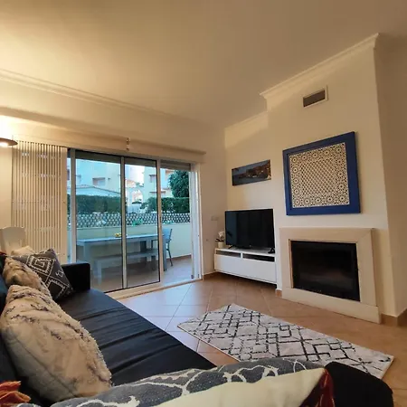 Albufeira Valley 2 With Pool By Homing Апартаменты Албуфейра